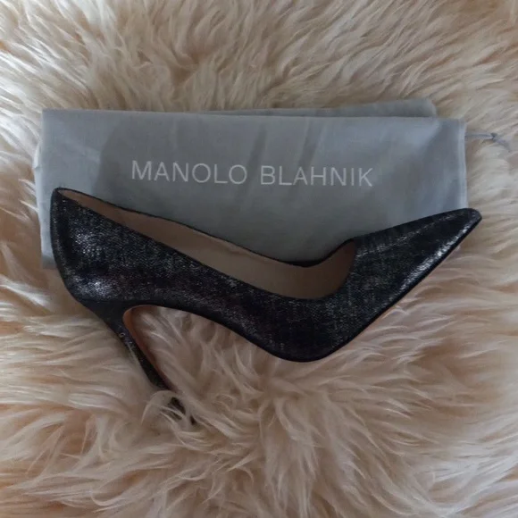 Manolo Blahnik BB Pump sz 37/7 - Picture 1 of 10